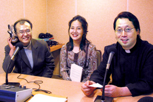 탤런트 양미경씨, 평화방송 라디오 '신부님..' 코너 맡아