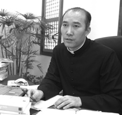 이기양 신부, 평일 미사 강론집 '우리 신부님은..' 첫째권 발간