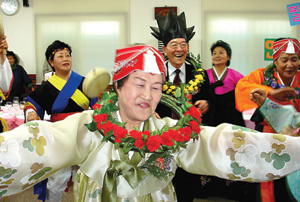 서울 상계동본당, 어버이날 맞아 장수 노인 공경의 날 행사
