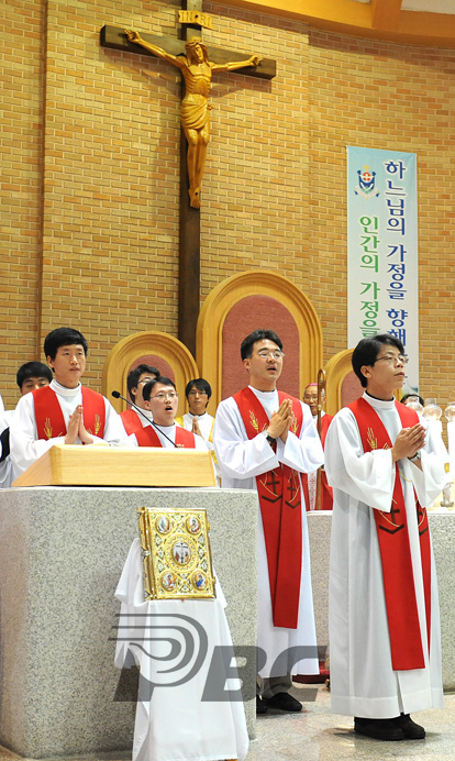 [조학균 신부의 미사 이야기] 9-독서대