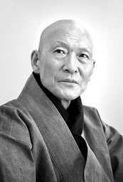 무소유의 나라에서 영원한 삶 누리소서