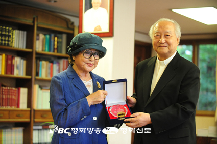 한마음한몸운동본부 장기기증 홍보대사로 위촉된 영화배우 최은희씨
