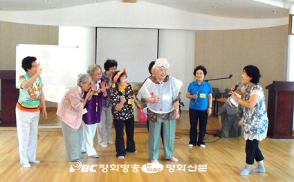 인천 부평4동본당, 어르신 성경통독 여름캠프