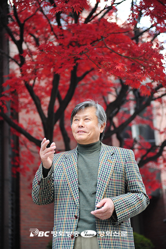 [인터뷰]2년 째 1인 성극하는 심우창씨, 농촌 산간지역 성당에서 공연하고 싶어요