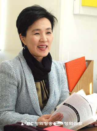 지은이와 만남-성지순례기「오래된 영혼」펴낸 강금실 전 장관 