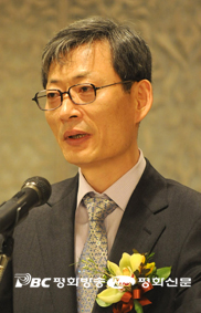 인간 생명에 대한 사랑의 가지들 뻗어나가 거목 되길