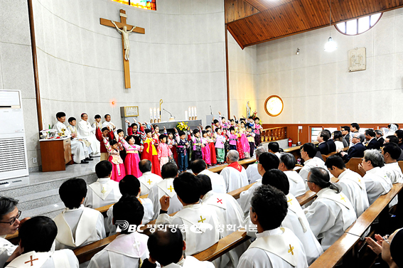 광주대교구 장성본당, 설립 75주년 기념미사 및 성모유치원 축복식