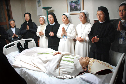 죽음, 지상생활 마치고 새로운 삶으로 옮겨가는 과정