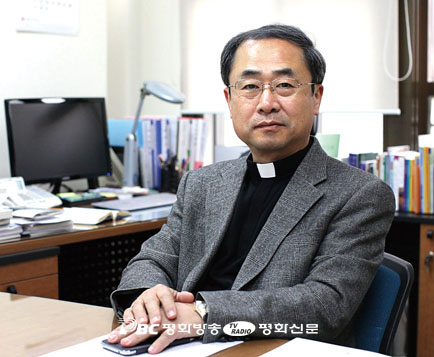 허약한 신앙 기초 강화에 초점… 사제 참여ㆍ신자 재복음화 중요