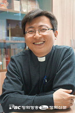 [청소년사목, 이렇게 해보자] 청년들, 홀몸 어르신 봉사활동 나서자