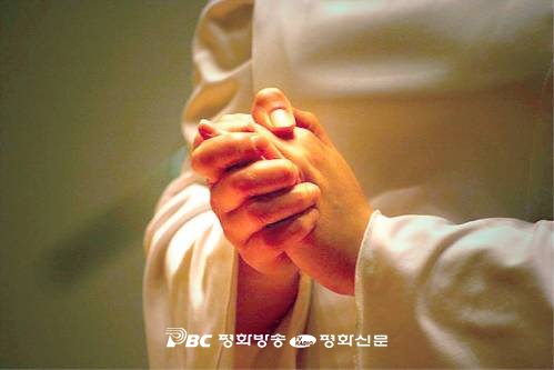 “언제 어디서든 주님과 소통하고 대화하십시오”