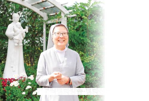 스마트폰 대신 소중한 이의 눈을 마주 보세요
