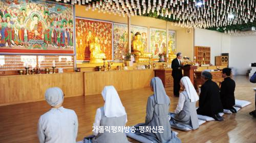 김희중 대주교 무각사 방문, 부처님 오신날 축하