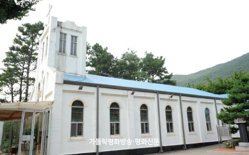 [아버지의 집, 아름다운 성당을 찾아서] 수원교구 하우현성당 