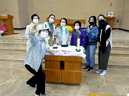 사회적 거리두기 1단계, 교회 활동 조심스레 재개