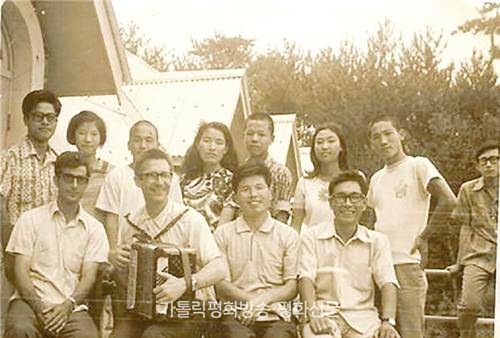 아나윔 정신으로 성경 말씀 공부하고 실천