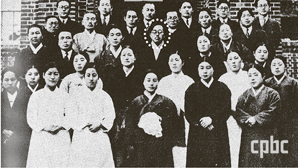 열렬한 신앙을 노래한 정지용, 시대의 격랑 속으로 사그라지다